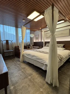 Nilv Zhixing Keshe Hotel