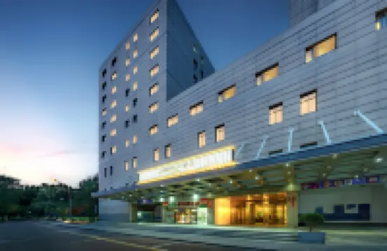 James Joyce Coffetel (Beijing West Railway Station North Square Century Hospital Store) Hotel berhampiran Beijing West Railway Station