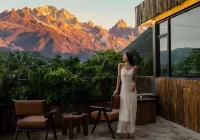 HITONE INN · Xitang Yunxi House (Lijiang Gucheng Big Waterwheel) 헤이룽탄/흑룡담 호텔