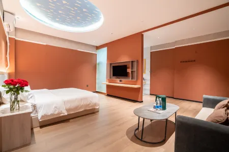 Mengzi • Light Luxury Experience • Xinsu (Min'an Road Wencui Road Branch) Отели рядом с достопримечательностью «Honghe College»