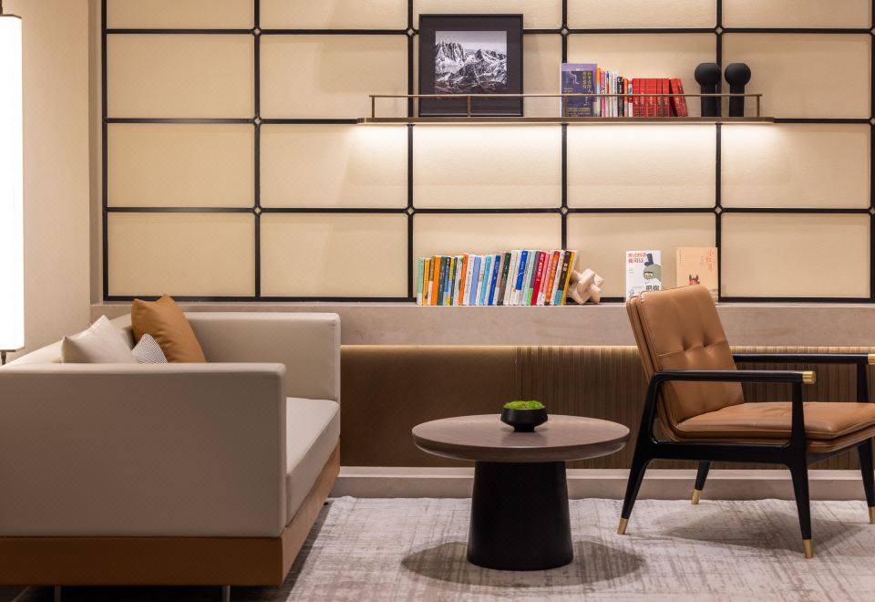 Beijing Bird's Nest Datun Road East Subway Station Yaduo Hotel