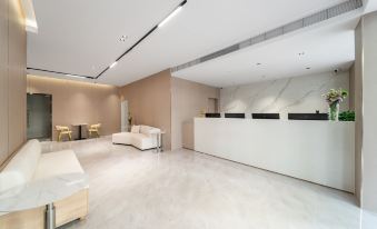 Licheng Xiyue Beston Hotel (Guangzhou R&F Haizhu City Jiangnan West Subway Station Branch)