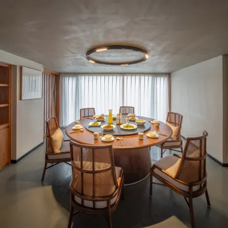 Dongtian Art Hotel
