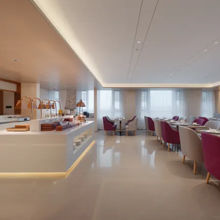 Lavande Hotel (Huzhou Zhili China Children's Wear City)