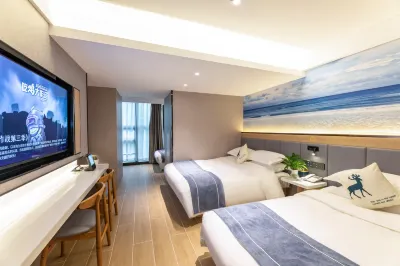Four Seasons Fenglin Smart Hotel Shanghai (Shanghai Fudan University Subway Station) Hotel in zona Fudan University Jinglaitang
