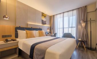 Home Inn Selected (Qingdao  Xianshan East Road)