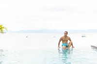 Pescadores Suites Moalboal - Beach