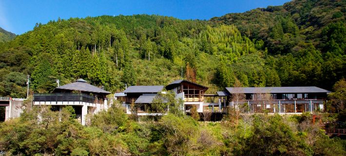 オーベルジュ 土佐山 高知市のホテル