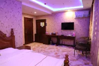 Tieli Baida Business Hotel