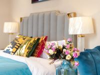 珠海克里丝汀复式套房国际公寓 - 轻奢时尚大床房