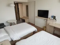 펑양 중두 비즈니스 호텔 간저우시 전문 대학 주변 호텔