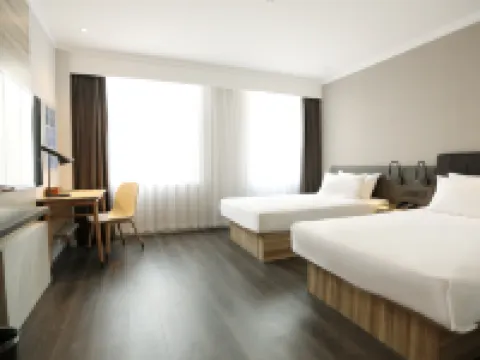 HanTing Premium โฮเทล เอียนจี้ เวสต์ มาร์เก็ต โรงแรมในเหยียนจี๋