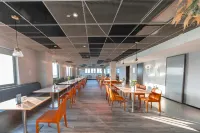 โรงแรมวิวทะเลซีเล่ย (สาขา สวนริมทะเล ติงไห่ โจวซาน) - พร้อมอาหารเช้า