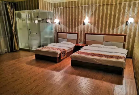 Bajal business hotel, right banner of new bajal tiger Отели в г. Шинэ-Барга-Юци