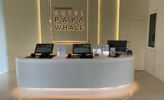 Papa Whale-Kaohsiung Formosa Boulevard