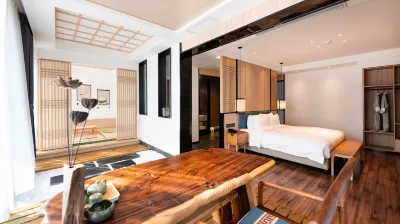 Luanchuan Yunyin Shanshe Hotel (Laojunshan Fenghuang Tianjie Branch)
