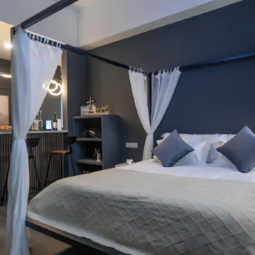 Youzi Homestay (Bengbu Yintai Cheng Wanda Plaza)