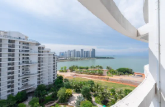 海口柏臣海景度假公寓（萬綠園海口灣店）