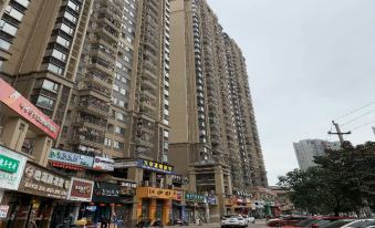 Grape Apartment (Nanning Zhonghai International Shop)