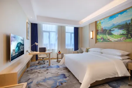 Vienna Hotel (Rushan Shengli Street Branch)