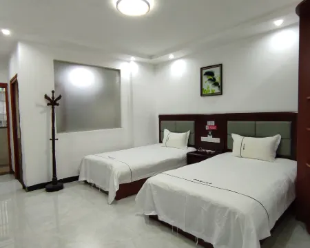 Huachen Business Hotel Hotels in Wan'an