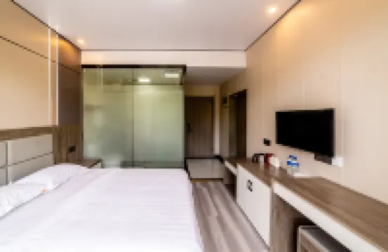 霍山故里瀾山民宿（六萬情峽店）