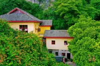 Story of the jade (Diecaishan Store, Xiangshan Scenic Spot, Two Rivers and Four Lakes)