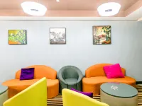 Elong R.YUN Hotel (Xuchang Pangdonglai Angel City)