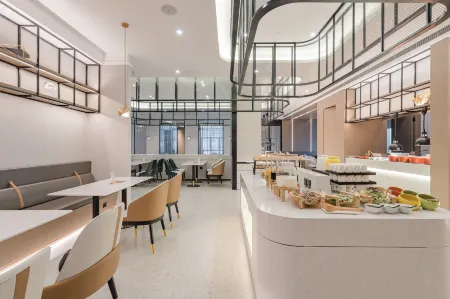 Wanda Moments，Cixi Отели в г. Циси