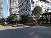 艾客萊公寓(科技大學黃家湖校區武漢交通職業學院店) 鄰近武漢科技大學(黃家湖校區)的酒店