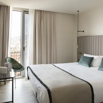 Occidental Barcelona 1929 Отели рядом с достопримечательностью «Площадь Испании»