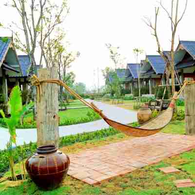 Sawasdee Sukhothai Resort Hotel Exterior