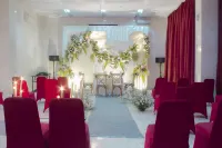 Marilyn Hotel Serpong Hotel di Serpong Utara