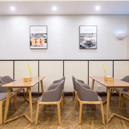 Bilan Riverside Hotel (Chongqing Bishan) Отели рядом с достопримечательностью «CPC Bishan County Committee Party School»
