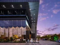 Dongbao Hotel Hotels in Chuxiong City