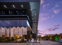 Dongbao Hotel Hotels near Shimin Square