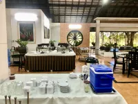 Les Hameaux de l'Orient Hotels in Trang Bang