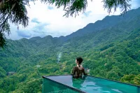 Sanmoun Villa - Rooftop Pools