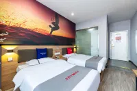 Junyi Chain Hotel (Chuzhou Quanjiao Station)