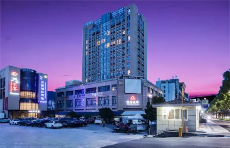 Hangzhou Fuyang Ruiqi Hotel (Fuchun New World Shop) Отели рядом с достопримечательностью «Hangzhou Polytechnic (Gaoke Road)»