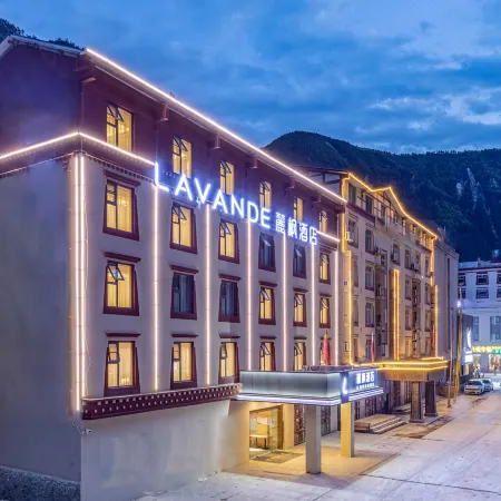 Lavande Hotel (Jiuzhaigou Tourist Center)