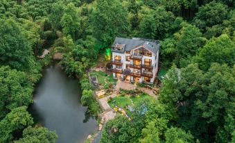 Shenshan Wild Escape (Lure Fishing and More)