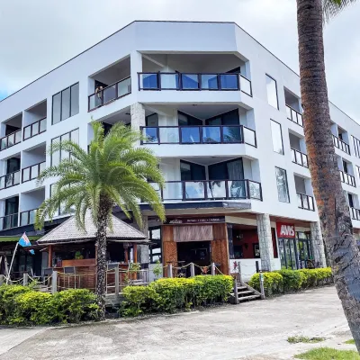Ramada Suites by Wyndham Seafront Coral Coast  otelleri