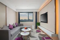 Zhiheng International Hotel (Nanning East Railway Station Branch)