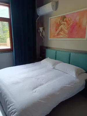 Jiangshan Zengwang Business Hotel