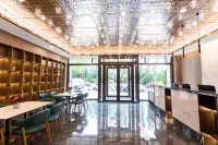 Yulin Yiju Hotel (Train Station Branch)