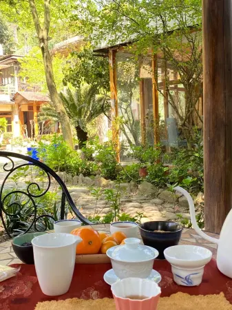 Ruz Cabin Отели рядом с достопримечательностью «Baiyunyuan»