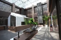 Xinyang Maojian Hotel