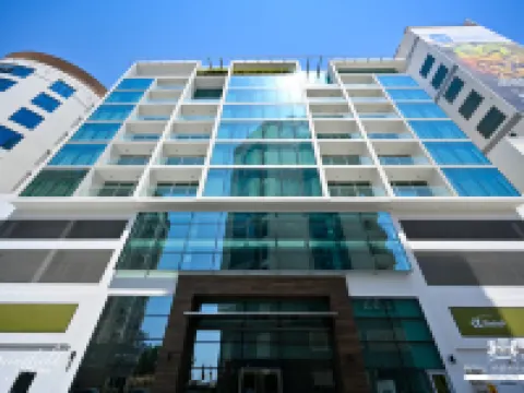 Springfield Suites Hotels in Seef