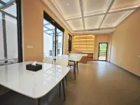 Wuyuan Guling Yunshangshangju Suites